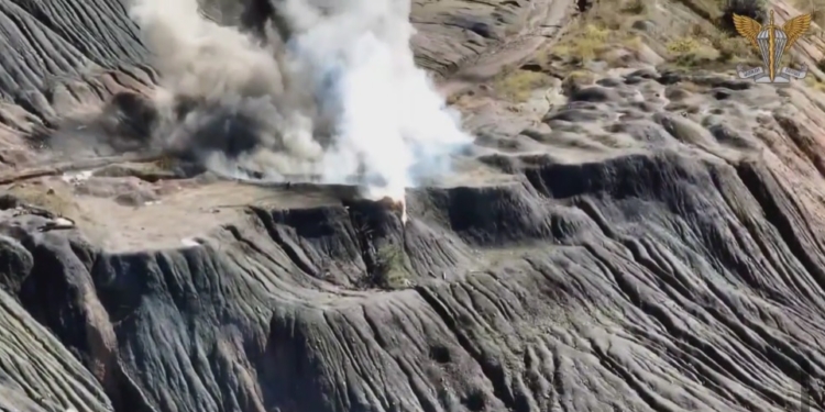 Миколаївські десантники знищили позицію російських загарбників у важкодоступному місці (ВІДЕО)
