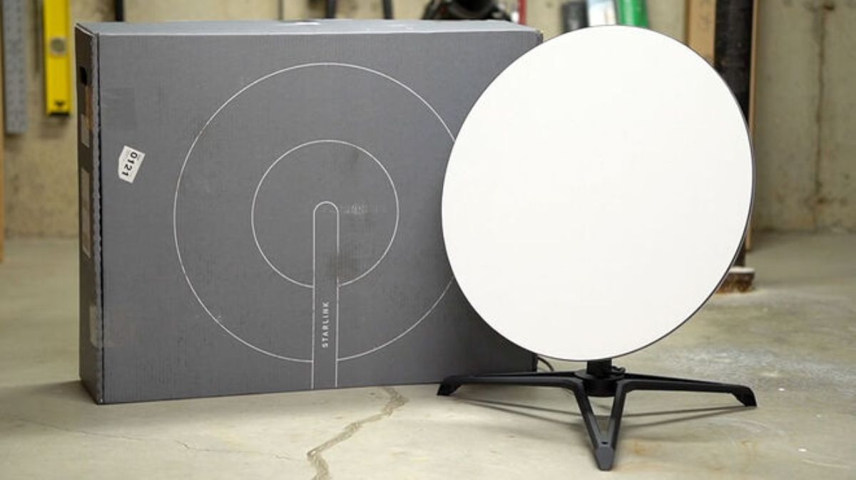 В Литві закликали створити коаліцію, щоб заплатити за Starlink