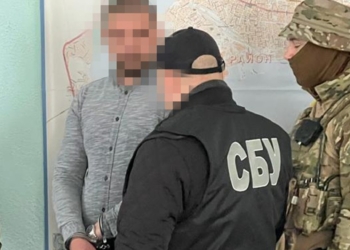 В Миколаєві на засіданні затримали директора одного з комунальних підприємств – він очолював російську агентурну мережу (ФОТО, ВИДЕО)