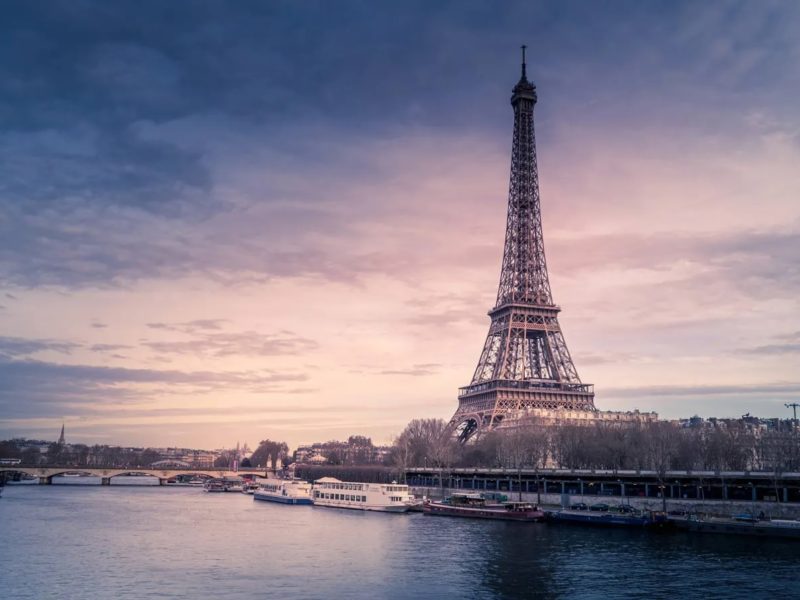 Франція оштрафувала саму себе на 20 мільйонів євро за брудне повітря