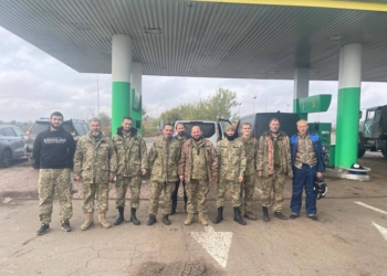 З російського полону Україна повернула 10 військовослужбовців і тіло американського добровольця (ФОТО)