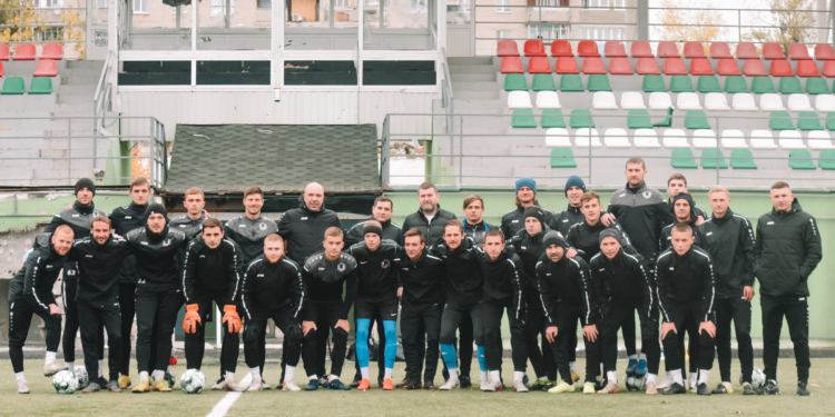 Футбольний клуб «Васт» у чемпіонаті України представляє одразу два міста – Миколаїв та Ірпінь