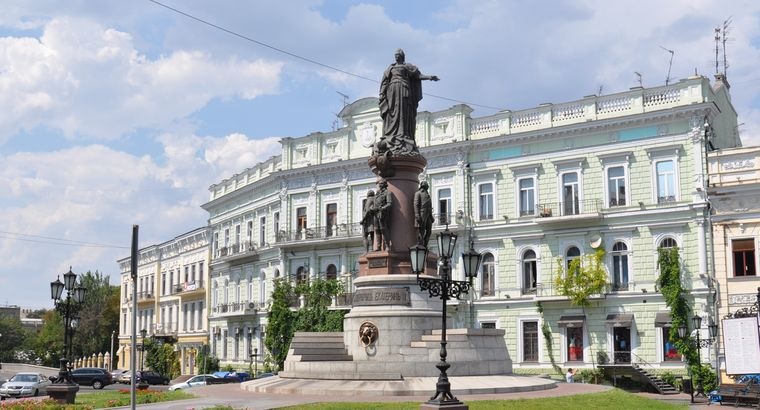 Висловлювання путіна щодо пам’ятника Катерині ІІ в Одесі «спонукають до більш рішучих дій місцеву владу» – речник ОВА
