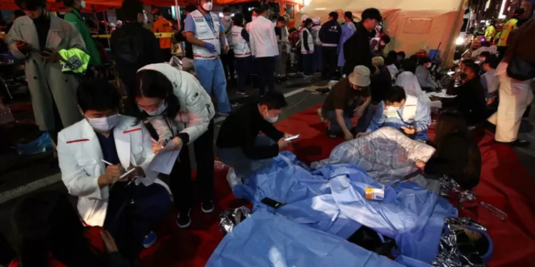 120 осіб загинули в Сеулі під час святкування Гелловіну (ВIДЕО)