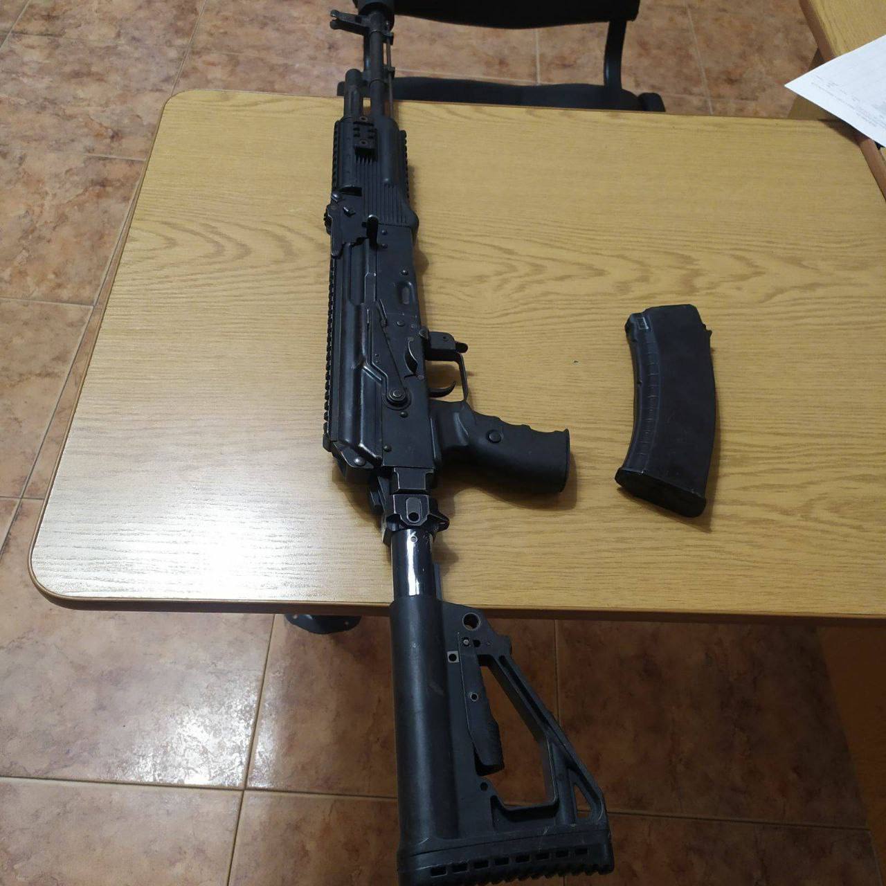 В Баштанці вночі нетверезий чоловік ходив по вулиці і стріляв з автомату (ФОТО)