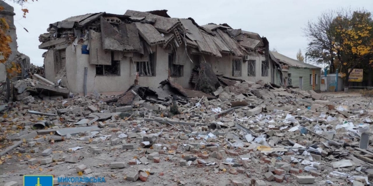 За фактом нічної ракетної атаки росіян по Миколаєву розпочато розслідування (ФОТО)