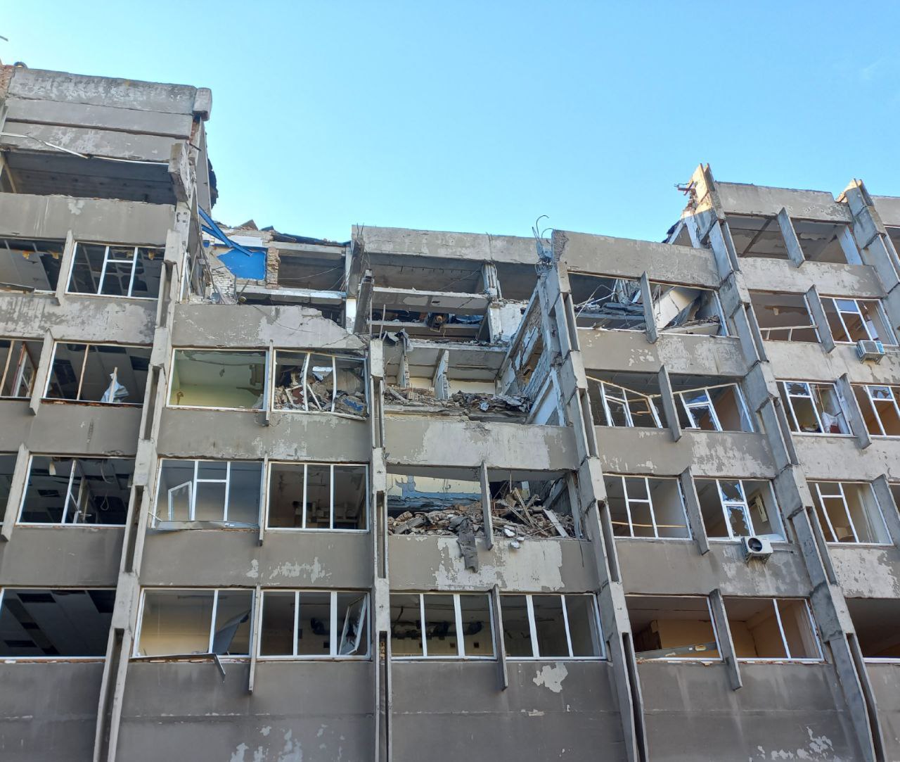 В Миколаєві росіяни вдруге обстріляли НУК (ФОТО)