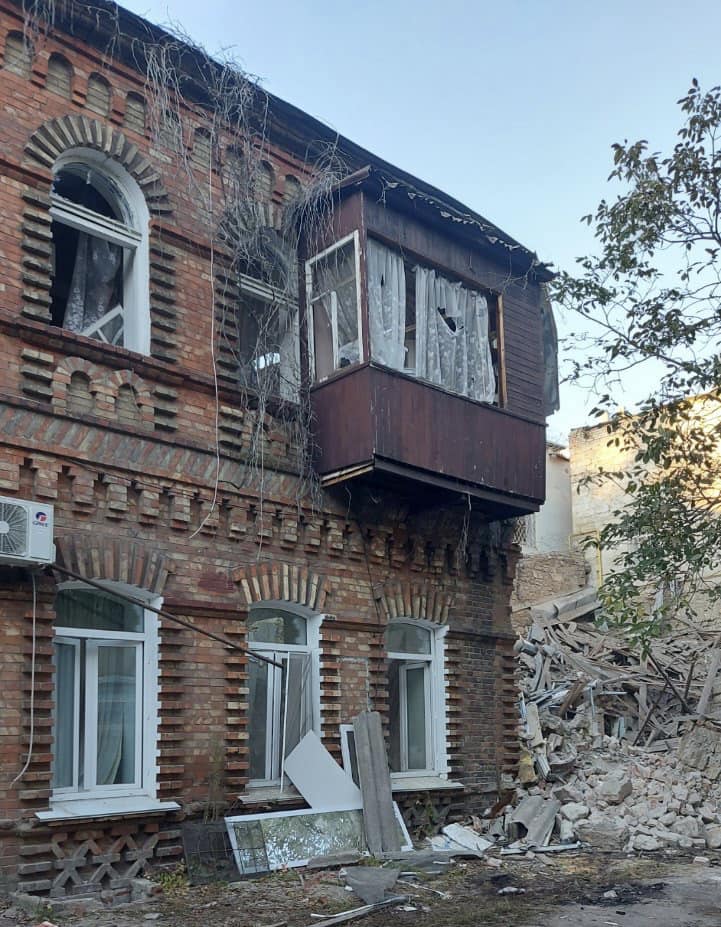 Мер Миколаєва показав руйнування в центральній частині міста внаслідок нічної ракетної атаки росіян (ФОТО) 11