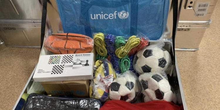 Заклади освіти Миколаєва отримали комплекти освітніх матеріалів та гігієнічні набори від ЮНІСЕФ (ФОТО)
