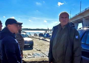 Вночі ЗСУ вдарили по переправі на і під Антонівським мостом – перед тим там бачили Аксьонова і Кірієнко (ФОТО)