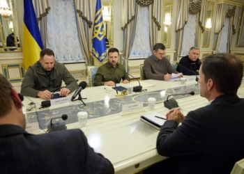 Зеленський зустрівся з конгресменами від республіканців та демократів, говорили про створення над Україною повітряного щита (ФОТО)