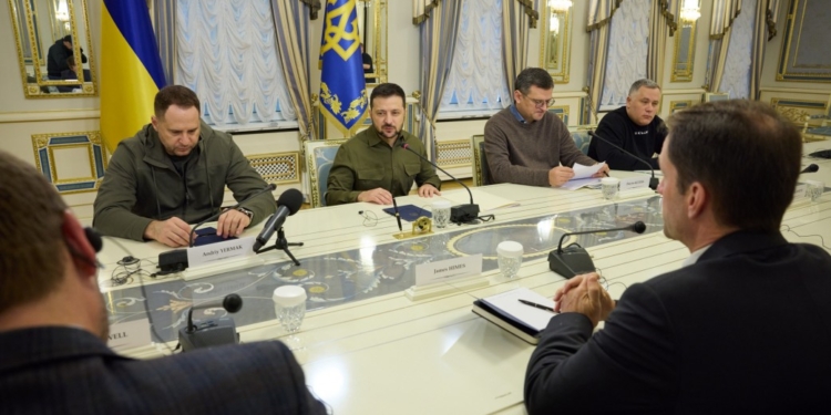 Зеленський зустрівся з конгресменами від республіканців та демократів, говорили про створення над Україною повітряного щита (ФОТО)