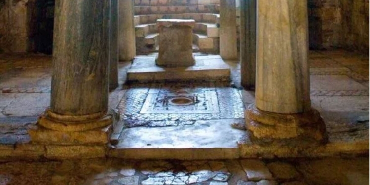 Турецькі археологи стверджують, що знайшли гробницю Святого Миколая (ФОТО)