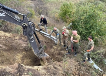 Затопило б все навкруги. На Харківщині розмінували дамбу – дістали вибухівку тротиловим еквівалентом у 650 кг (ВІДЕО)