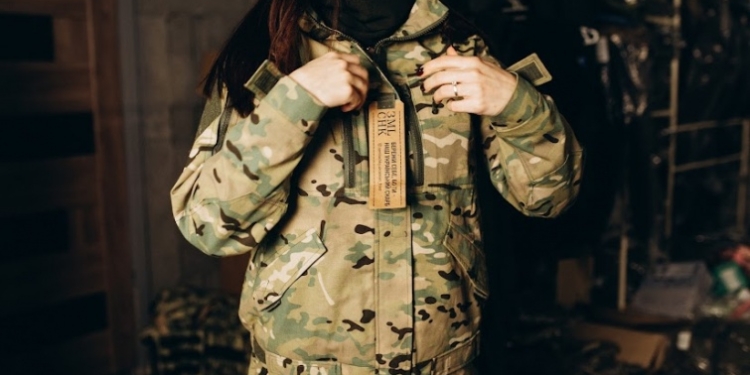 По фігурі. Волонтери запускають пошив військової жіночої форми. Як отримати? (ФОТО)