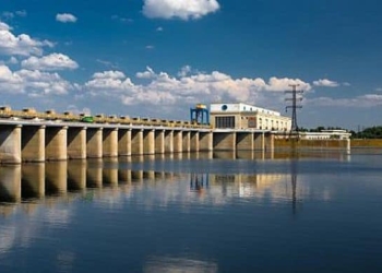 Рівень води в Дніпрі може піднятися до 5 м. Херсонцям дали роз’яснення – що робити у випадку підриву греблі Каховської ГЕС