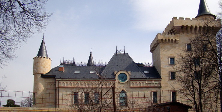 Алла Пугачова продає маєток в Грязі за $16 млн. (ФОТО)