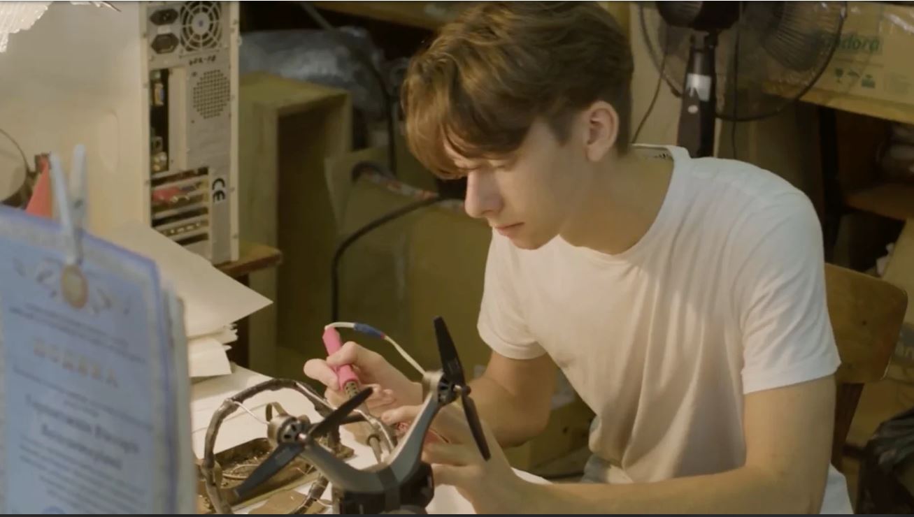 Найкращий студент світу українець Ігор Клименко виграв премію в $100 тис. за розробку особливого беспілотника (ФОТО)