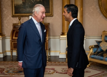 Офіційно. Ріші Сунак став прем’єр-міністром Британії (ФОТО)