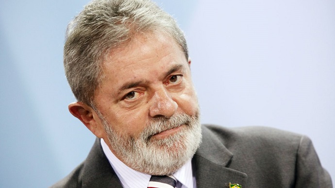 У Бразилії обрали президента – Болсонару програв попереднику