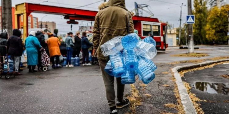 Питної води в Миколаєві швидко не буде, – ВВС (ФОТО)