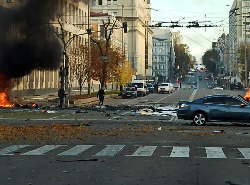 Внаслідок ракетного удару по Києву загинули 8 осіб – радник голови МВС (ФОТО, ВІДЕО)