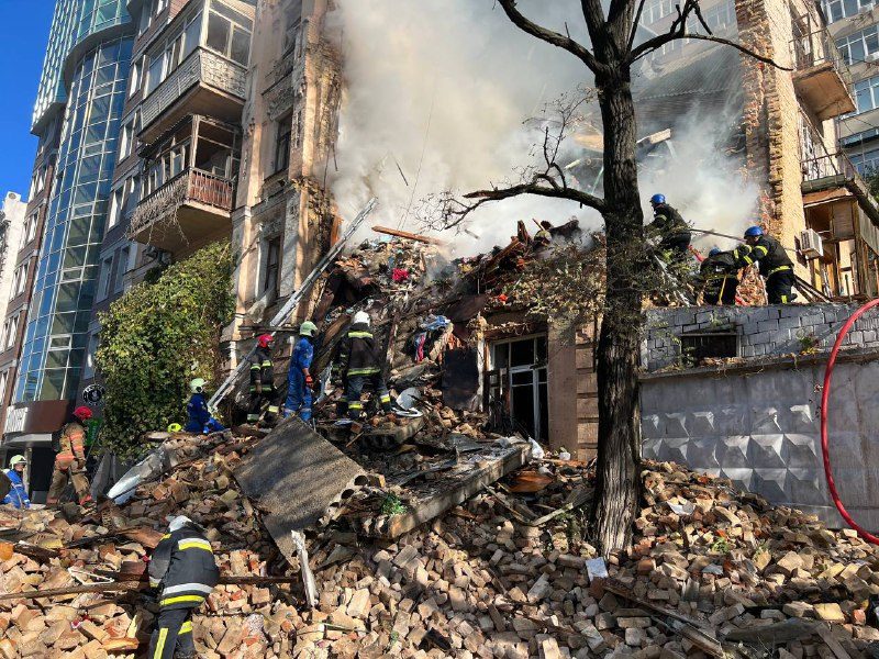 Кількість жертв в зруйнованому дроном будинку в Києві зросла до 3