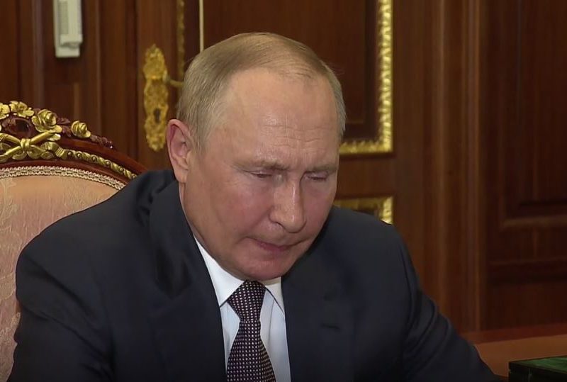 Ексміністр закордонних справ України вважає, що після трибуналу Путін має сидіти у нас – щоб українці могли до нього приходити (ВІДЕО)