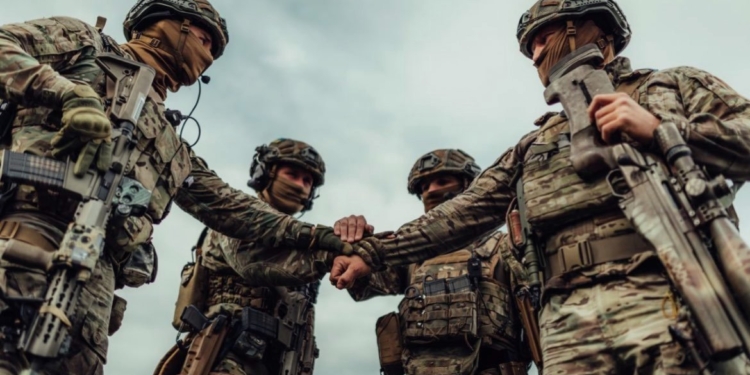 “Успішно передислоковані або в мішки для трупів, або в український полон”, –  Міноборони України відповіло на закиди рф про передислокацію з Лиману