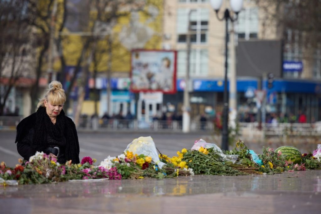 Володимир Зеленський узяв участь у піднятті Державного прапора України у звільненому Херсоні (ФОТО) 20