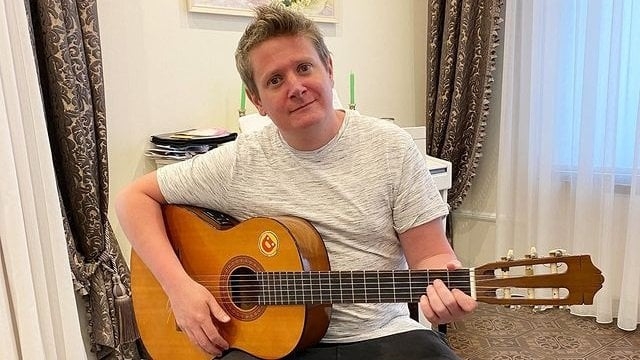 Актор «Дизель Шоу» білорус Сморигін склав іспит з української мови на здобуття українського громадянства