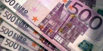 Сьогодні в ЄС презентують новий механізм фін допомоги Україні. Що в ньому, і на яких умовах, дізнались журналісти Bloomberg