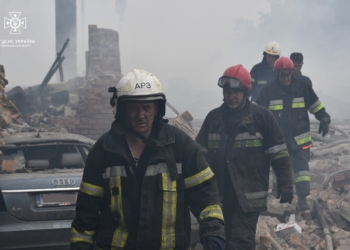 З початку російського вторгнення рятувальники Миколаївщини витягли з-під завалів 174 людини (ФОТО)