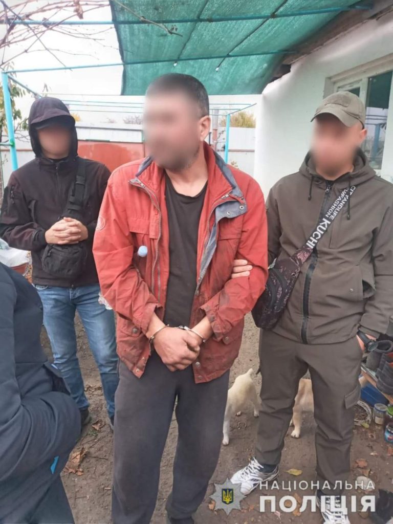 На Миколаївщині у Первомайському районі поліцейські затримали двох чоловіків за підозрою у скоєнні серії крадіжок (ФОТО) 1