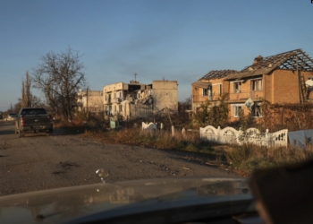 «Люди гинули без ліків та їжі, їх ховали у дворах». Як Миколаївщина переживала російську окупацію (ВІДЕО)