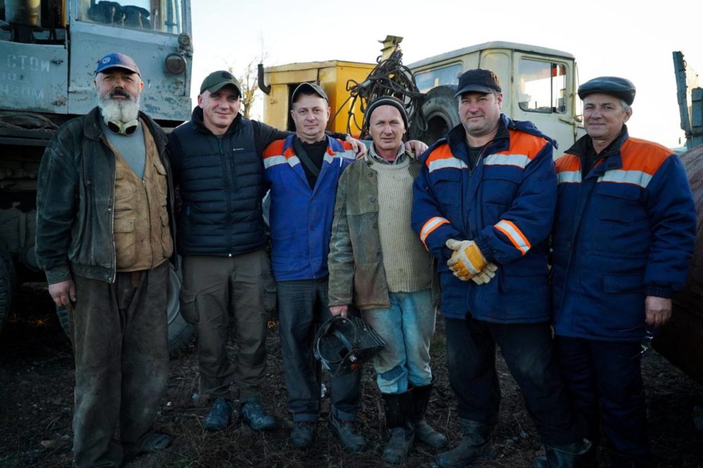 Те, на що так довго чекали. Розпочався ремонт водогону Дніпро-Миколаїв (ФОТО) 29