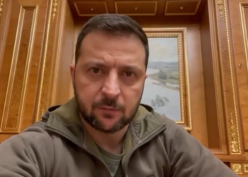 Президент України Володимир Зеленський: «Ми знаємо, чого хоче ворог. Він свого не доб’ється. Бережіть себе і будьте в укриттях» (ВІДЕО)