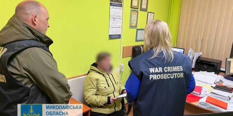 Виправдовувала та заперечувала збройну агресію рф проти України – на Миколаївщині повідомлено про підозру мешканці Первомайська