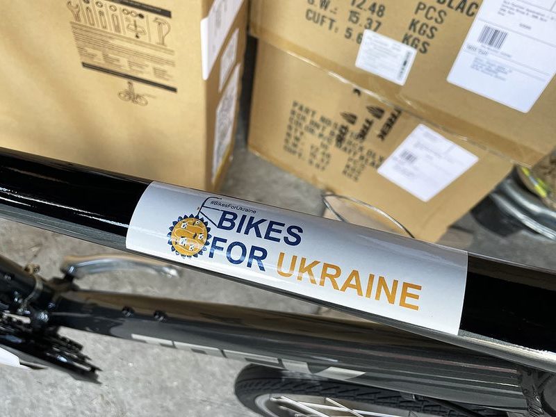 Волонтери Миколаєва отримали з Нідерландів 50 велосипедів (ФОТО)