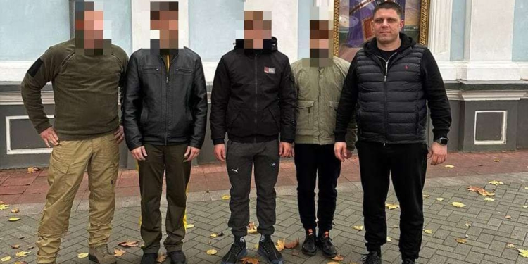 Нардеп розкрив деталі визволення з полону трьох морпіхів: участь в операції брав і миколаївець, захисник «Азовсталі» Артем Дибленко