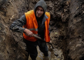 В Миколаєві почали поступово подавати воду