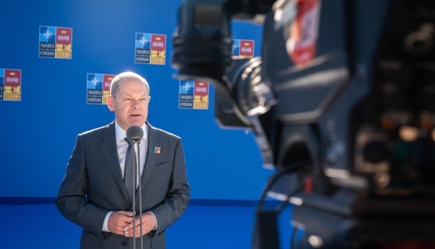 Німеччина підтримує введення нафтового ембарго проти рф з січня – Шольц