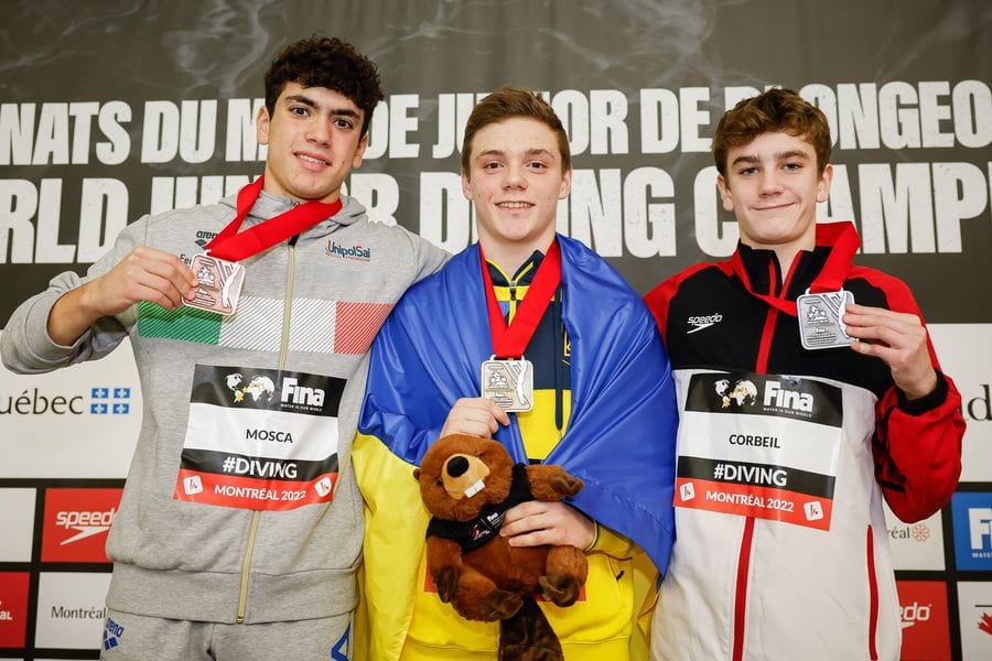 15-річний українець здобув перше для України «золото» чемпіонату світу зі стрибків у воду 3