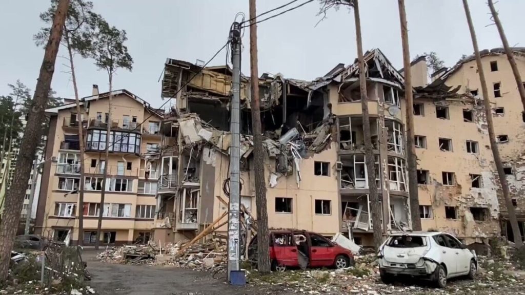 Через «Дію» українці надіслали майже 300 тисяч заявок про знищене та пошкоджене внаслідок бойових дій майно 1