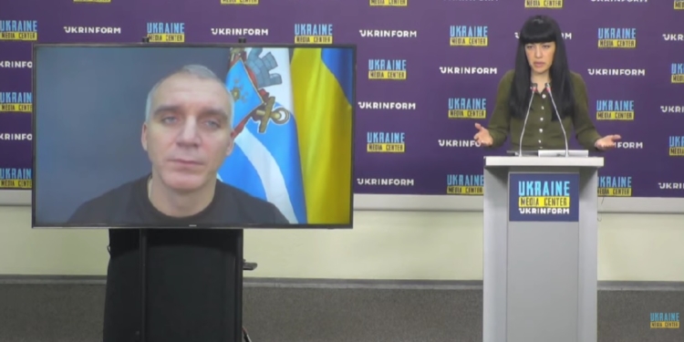 Мер Миколаєва прокоментував підрив пам’ятників в Миколаєві: рішення повинно прийматися на державному рівні, а на місцевому – виконуватись (ВІДЕО)