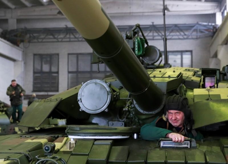 Україна отримає 90 осучаснених танків Т72-В | Inshe.tv
