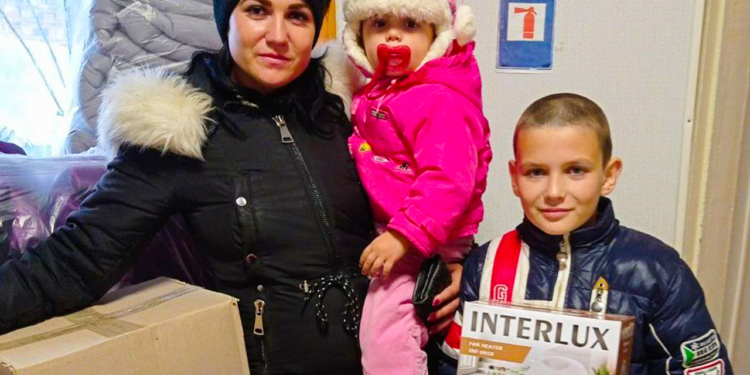 Теплі ковдри, термовентилятори та продуктові набори: Миколаїв отримав гуманітарну допомогу для родин з дітьми і вже почав її роздавати (ФОТО)