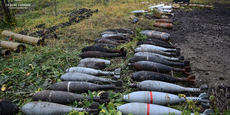 Розмінування Снігурівської громади на Миколаївщині після звільнення від окупантів: вже виявлено 950 боєприпасів, з яких 5 авіабомб (ФОТО, ВІДЕО)