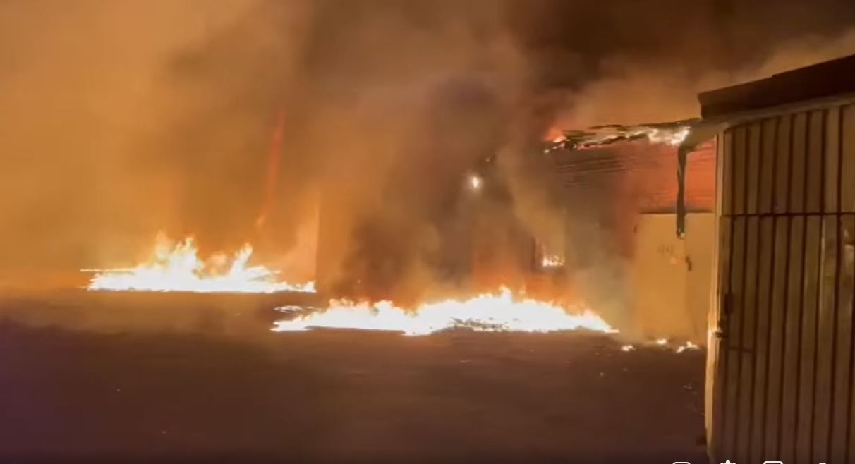 “Ось такі ви нам пропонуєте перемовини”? Зеленський показав наслідки ракетної атаки на Миколаїв (ВІДЕО)