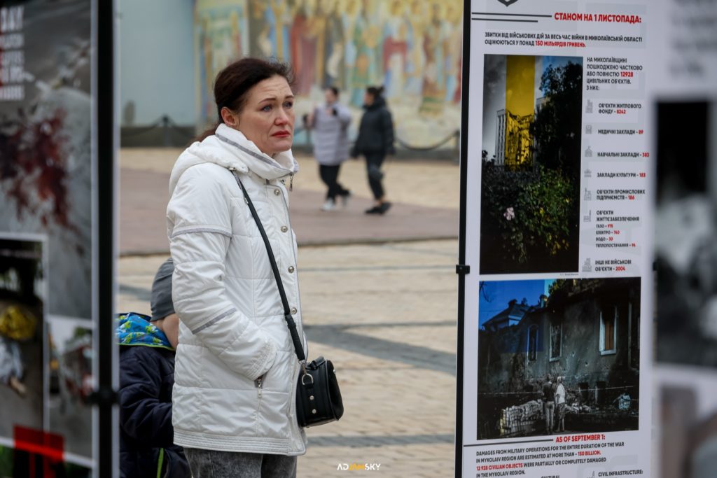 В Києві відкрилась фотовиставка «Миколаїв фронтовий». Вона буде працювати і в неділю (ФОТО) 25